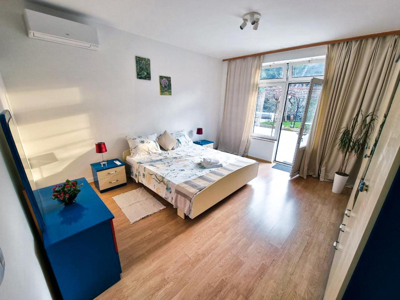 Retreat Apartments With Free Parking Pula Buitenkant foto